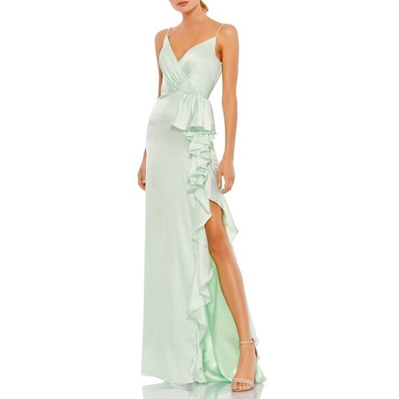 Mac Duggal NWT Ruffle Satin Trumpet Gown Mint Green Size 0